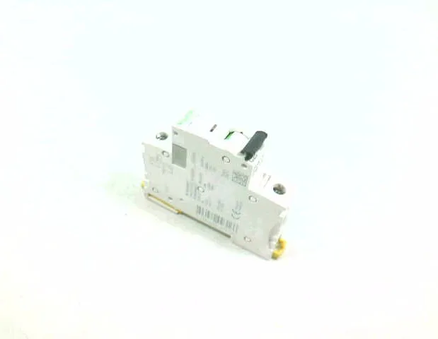 Schneider Electric A9F79125 (image 4)