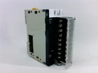 Omron CJ1W-TC001 — PLCs (Programmable Logic Controllers) (image 3)