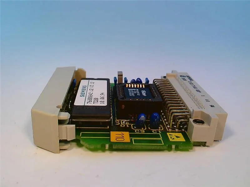Siemens 6AV3971-1CA01-0DA0 — HMI Operator Interfaces (image 2)
