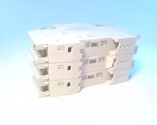 Siemens 5SJ4325-7HG41 — 3-Pole MCB (DIN Rail) (image 4)