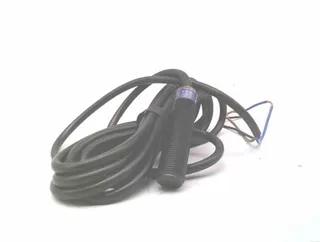 Schneider Electric XS3P12PA370 — Proximity Sensors (image 2)