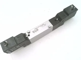 Festo MEBH-5/3E-5,0-B-110AC — Solenoid & Directional Valves (image 2)