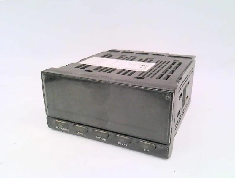 Omron K3HB-XVD-A1 100-240 VAC — Process / Temperature Controllers