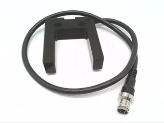 Omron E3Z-G81-M1J 0.3M