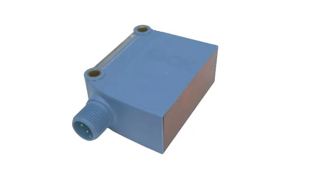 SICK GL10-P4551 — Photoelectric Sensors