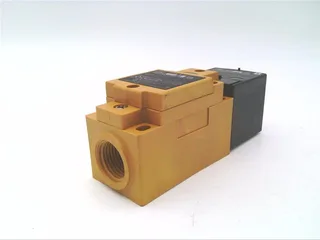 Omron E3N2-50DE4-US — Photoelectric Sensors (image 4)