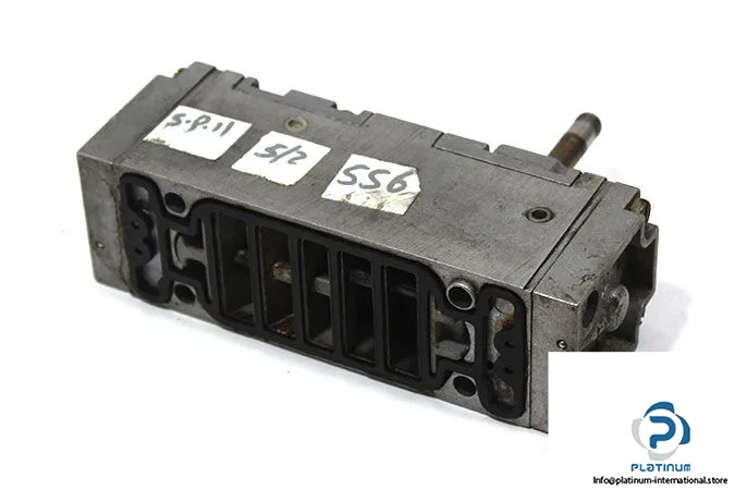 Festo CM-5/2-1/2-FH — Solenoid & Directional Valves (image 3)