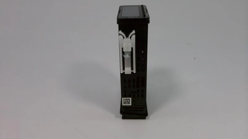 Omron E5GC-QX2A6M-015