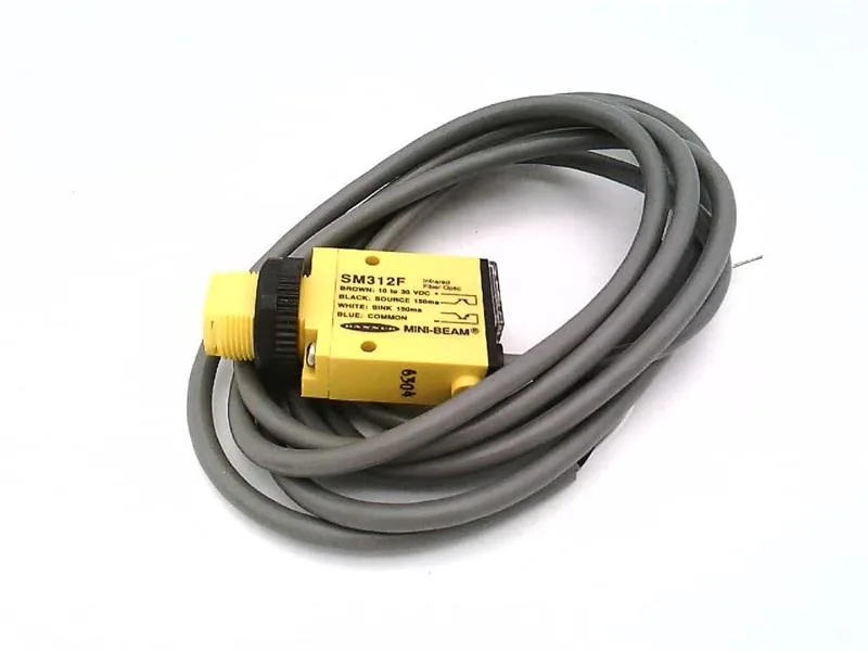 Banner Engineering SM312F — Photoelectric Sensors