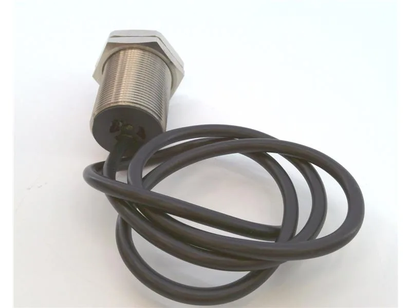 Schneider Electric XS1D30PA140 — Proximity Sensors (image 3)