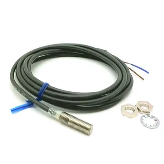 Omron E2E-X2D1-N 2M — Proximity Sensors