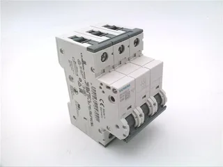 Siemens 5SY6332-7 — 3-Pole MCB (DIN Rail) (image 2)
