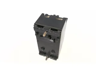Fuji Electric EA32-15 — Molded Case Circuit Breakers (MCCB) (image 4)