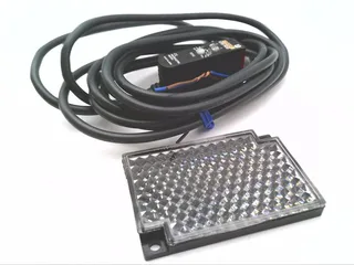 Omron E3S-R32