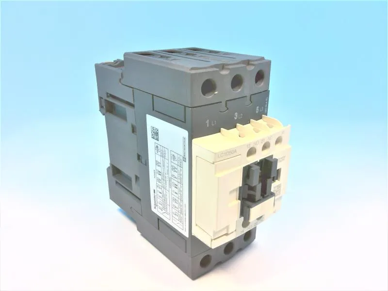 Schneider Electric LC1D50AK7 (image 3)