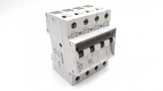 Siemens 5SX4606-7