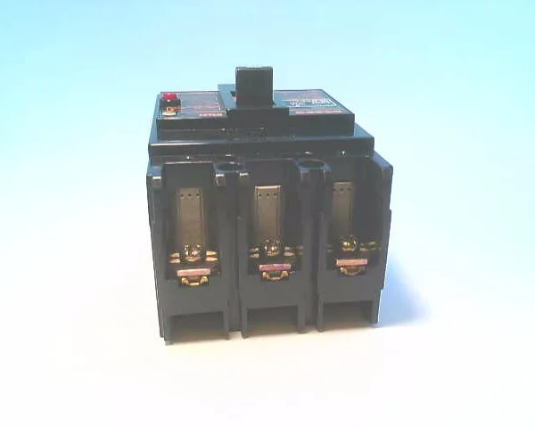 Fuji Electric EG33B-20/30MA — Residual Current Breakers (RCCB/RCBO) (image 3)