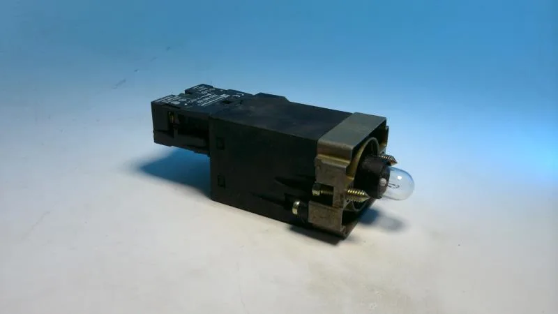 Schneider Electric XCK-P5219 — Limit Switches (image 2)