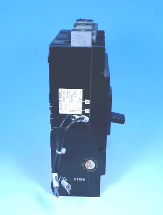 Fuji Electric EA203A-150 — Molded Case Circuit Breakers (MCCB) (image 3)