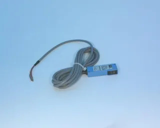 SICK WT9-N112 — Photoelectric Sensors
