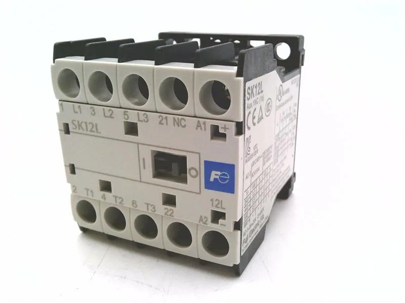 Fuji Electric SK12L-E01 — Contactors