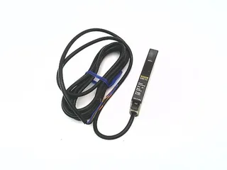 Omron E2C-YT11 — Proximity Sensors (image 2)