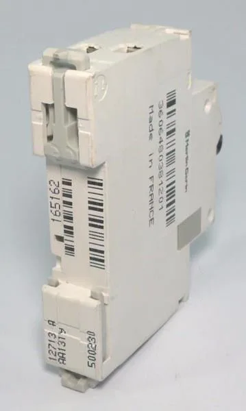 Schneider Electric A9N21025 — Miniature Circuit Breakers (MCB) (image 2)