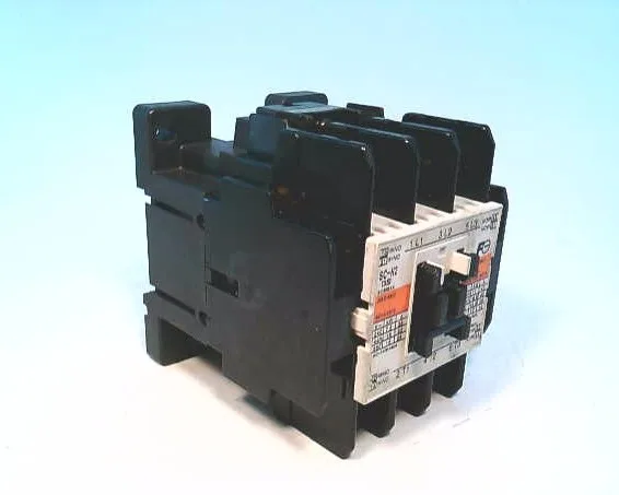 Fuji Electric SC35BAA522 — Contactors (image 3)