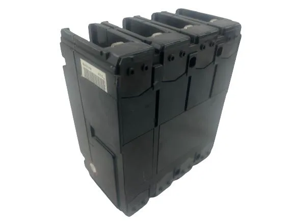 Fuji Electric SA204R/200 — Molded Case Circuit Breakers (MCCB) (image 3)