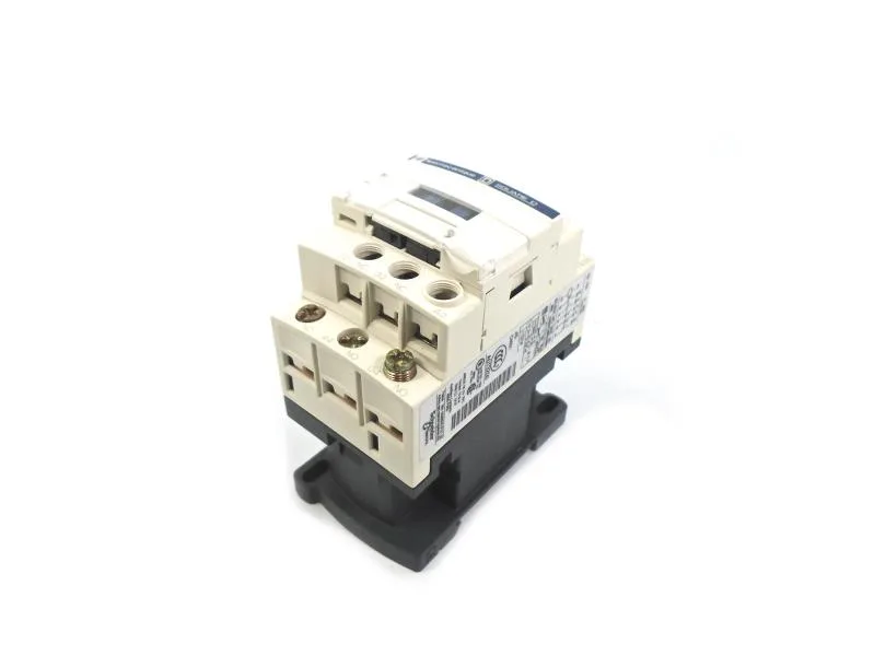 Schneider Electric CAD326M7