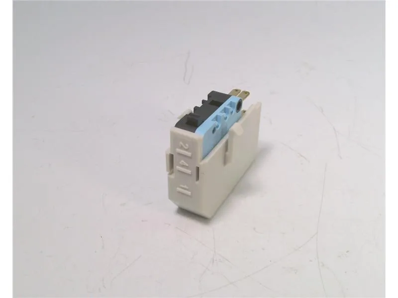 Schneider Electric GS2AF73 (image 4)