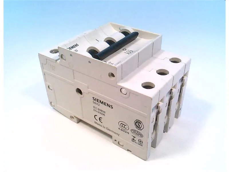 Siemens 5SX2310-5 — 3-Pole MCB (DIN Rail) (image 4)