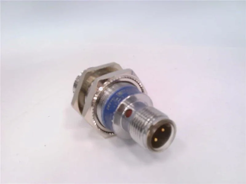 Schneider Electric XS1N18PA340D — Proximity Sensors (image 3)