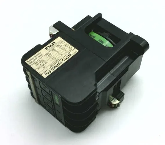 Fuji Electric SRCA3631-0-4A/110 — Contactors (image 2)