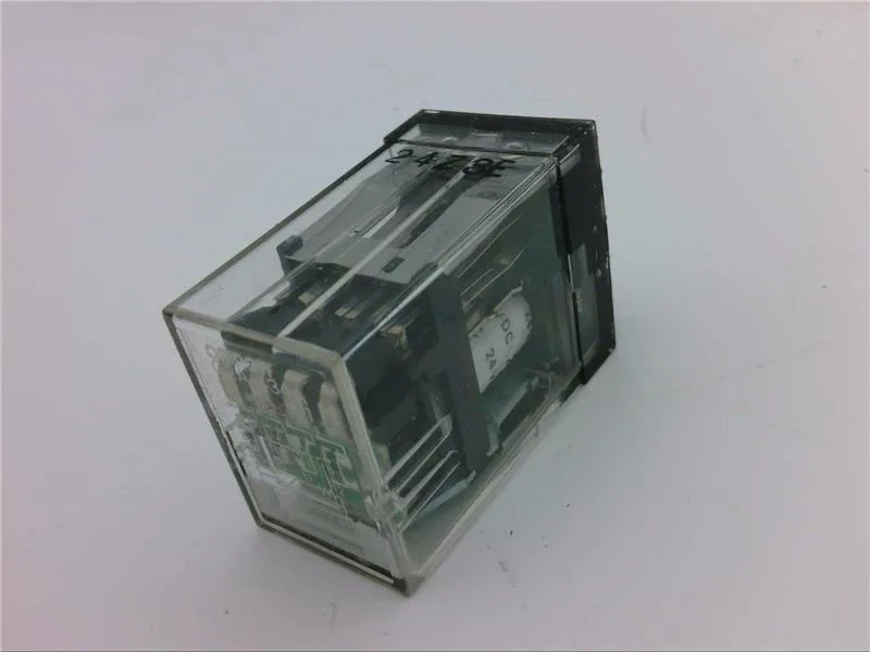 Omron G2A-434A-DC24 — General Purpose Relays (image 2)