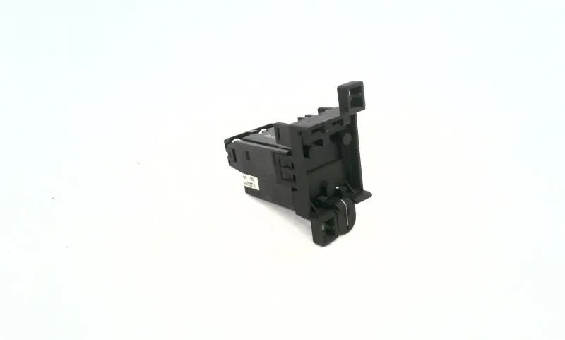 Fuji Electric AHX503-L — Fuses & Fuse Holders (image 2)