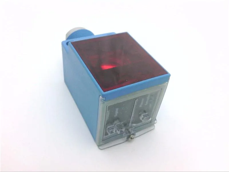 SICK WT2000-M9100 — Photoelectric Sensors (image 2)