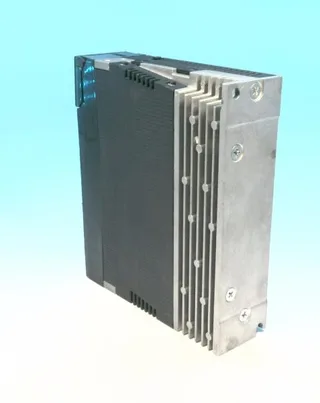 Omron R88D-KP01H — Servo Drives (image 4)