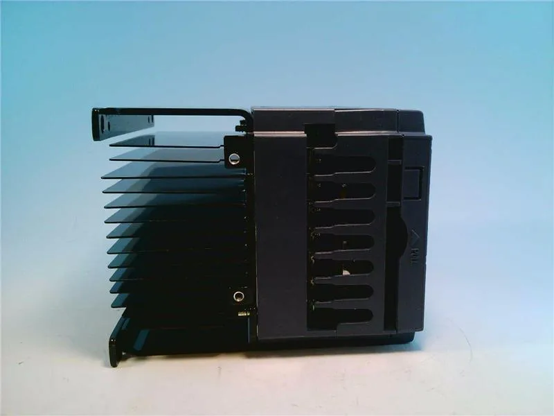 Fuji Electric FRN001C1S-4U — AC Drive (VFD) 480V (image 2)