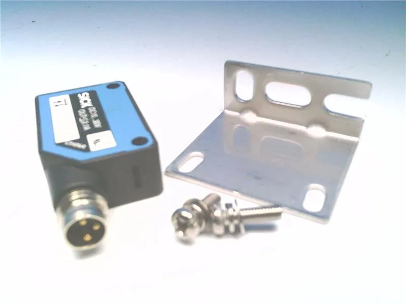 SICK WL100-P3239 — Photoelectric Sensors
