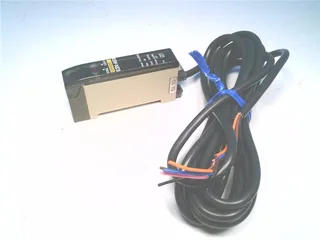Omron E3XA512M — Photoelectric Sensors (image 4)