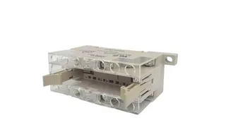 Omron P7SA14F — Relay Sockets (image 4)