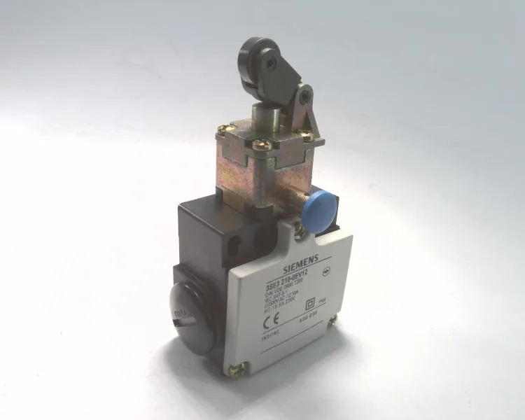 Siemens 3SE3 210-0EV12 — Limit Switches