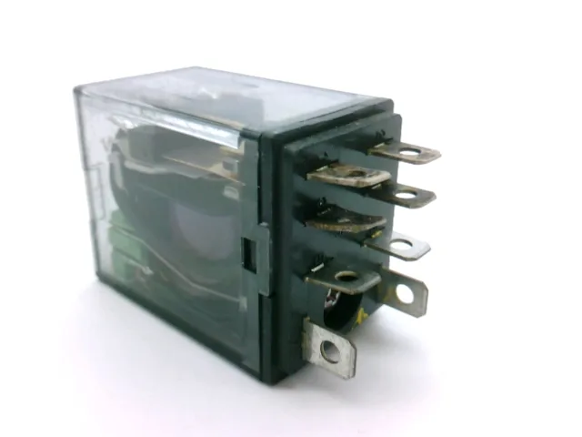 Fuji Electric HH62PW-L-DC24V — Miniature Circuit Breakers (MCB) (image 2)
