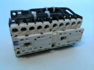 Fuji Electric SK12LR-E01W — Contactors