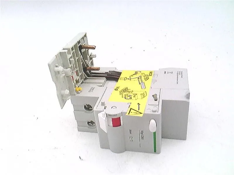 Schneider Electric M9V11263 (image 2)
