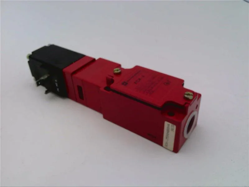 Schneider Electric XCK-J5984B0H4 — Limit Switches