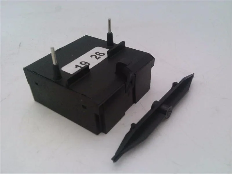 Schneider Electric LA4DT2U (image 3)