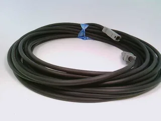 Omron R88A-CRWA010C — PLC Accessories