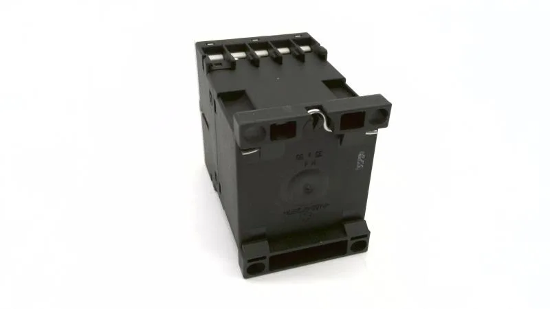 Siemens 3RT1015-1BM42 — Contactors (image 2)